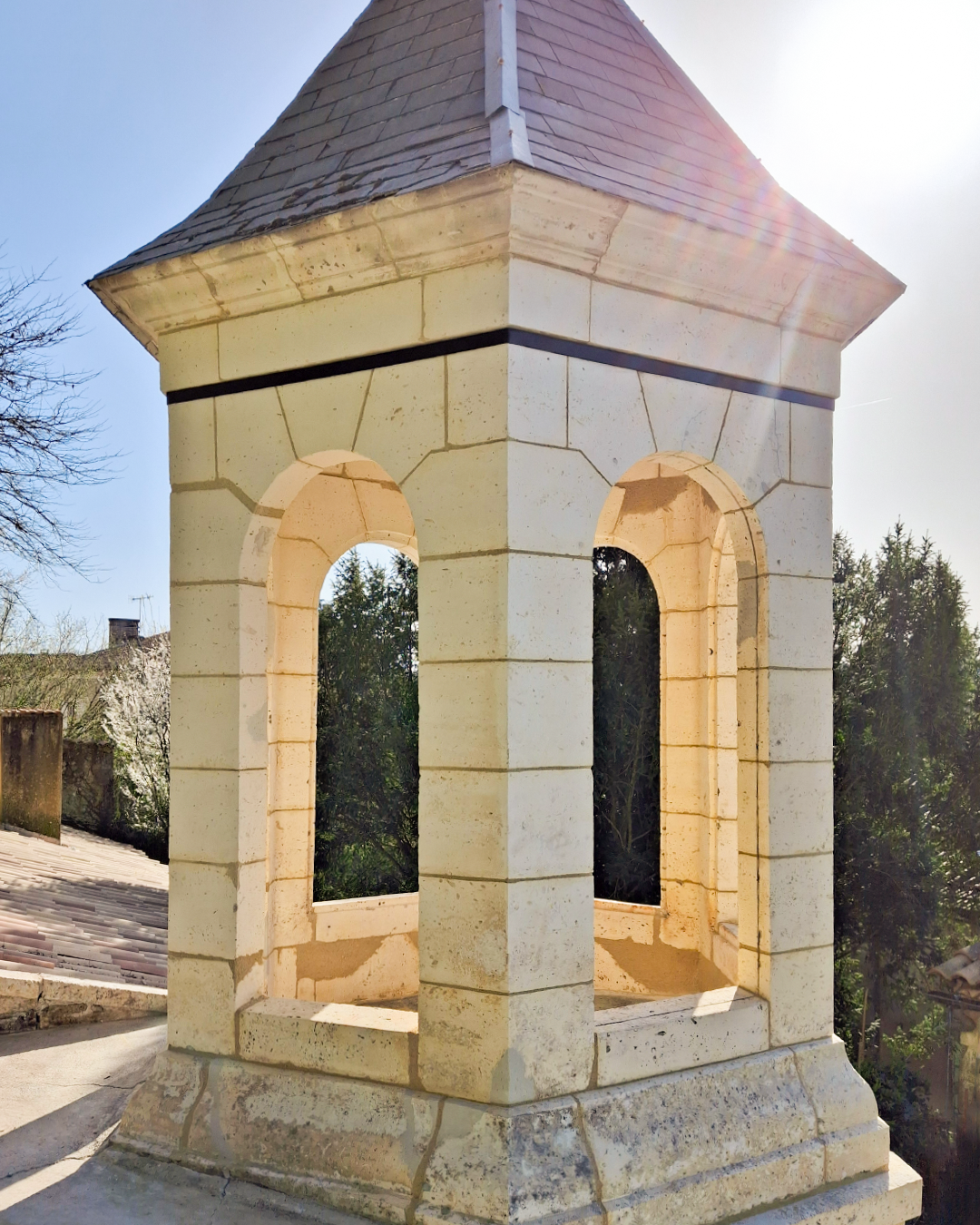 La tour-lanterne