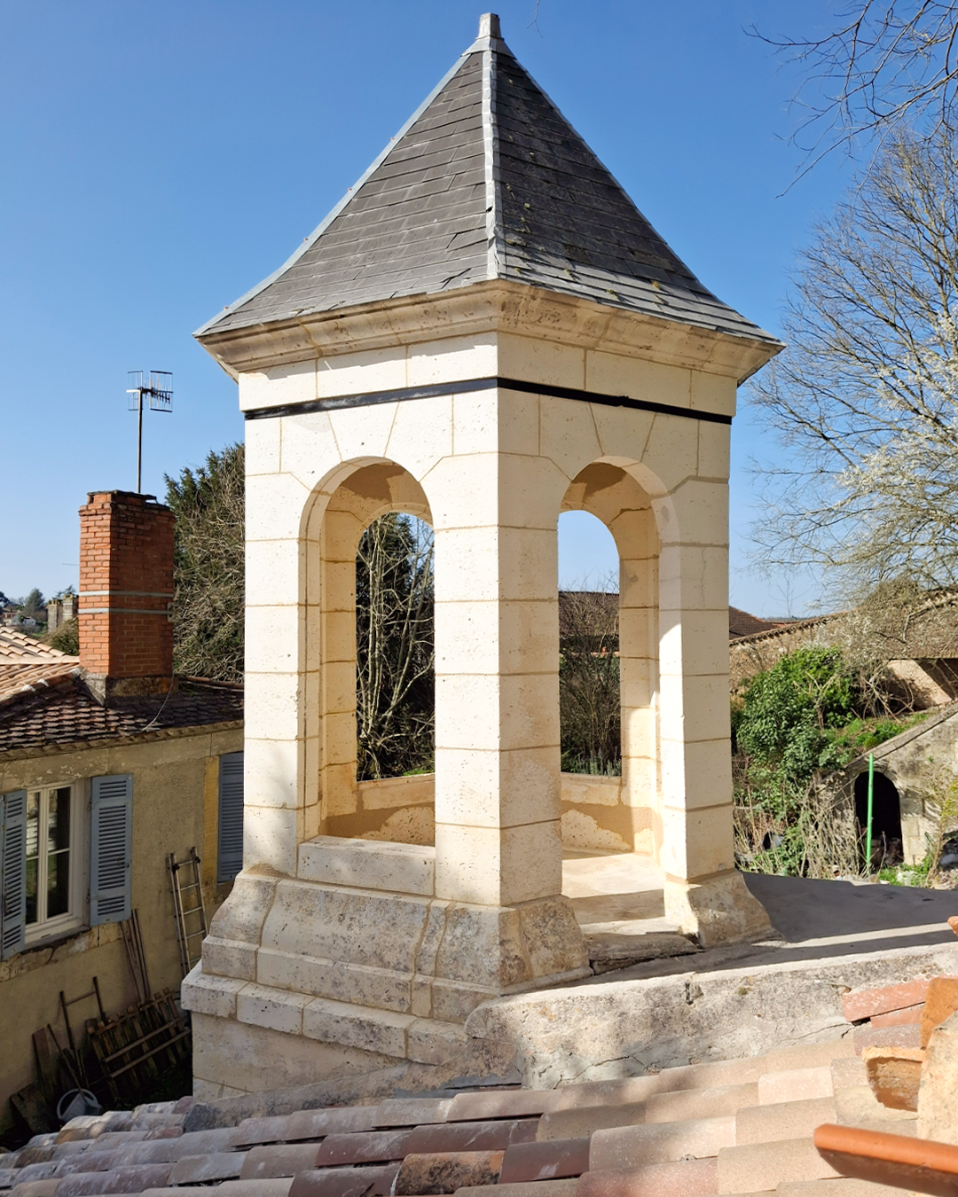 La tour-lanterne