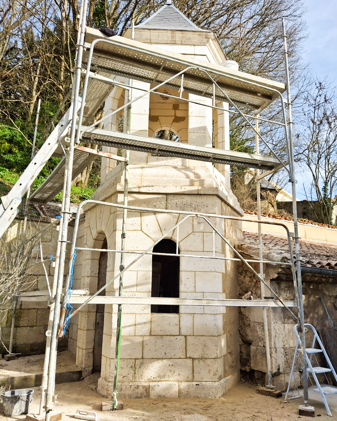 La tour-lanterne