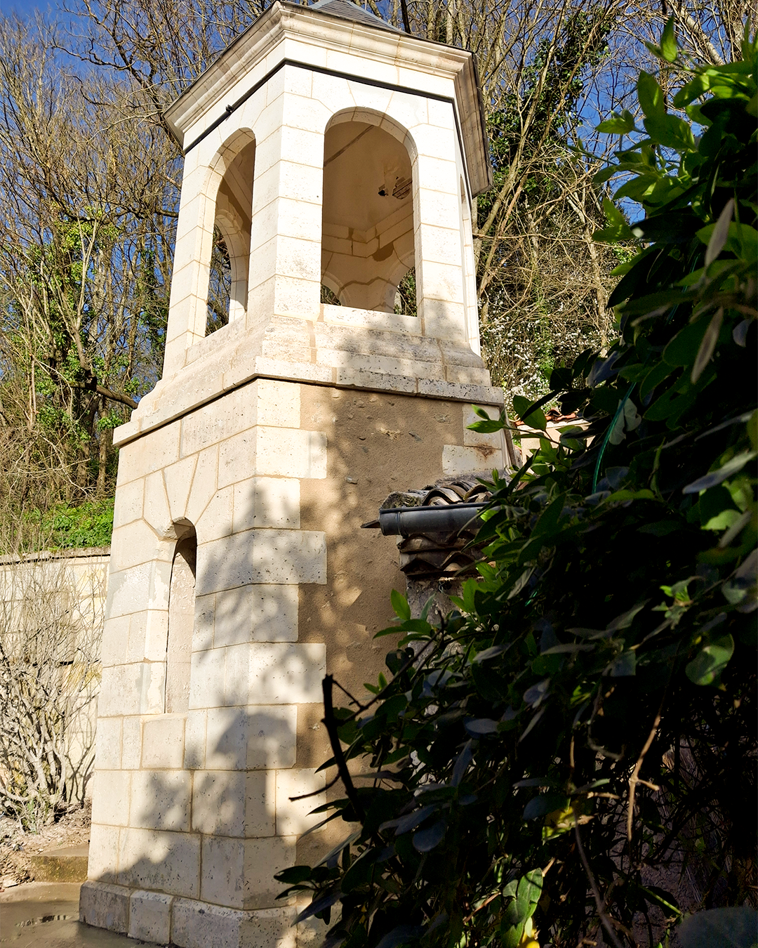 La tour-lanterne